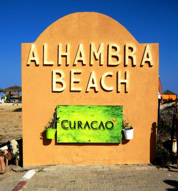 Curacao Beach Al Hambra