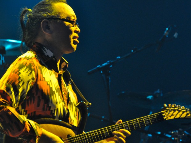 Concert de NguyÃªn LÃª "Jimi's back" & Azyz Sahmaoui